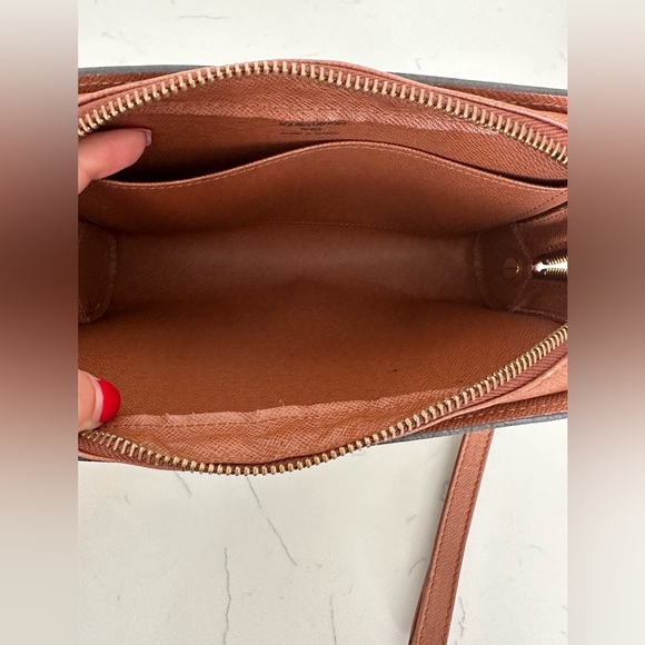 Louis Vuitton Vintage Monogram Orsay Clutch Bag AR0975 - Picture 6 of 11